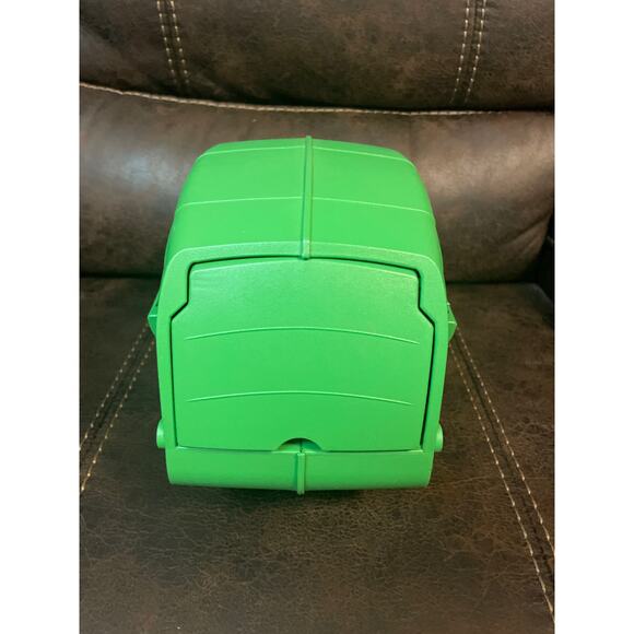Green Toys Recycling Truck - Picture 5 of 9